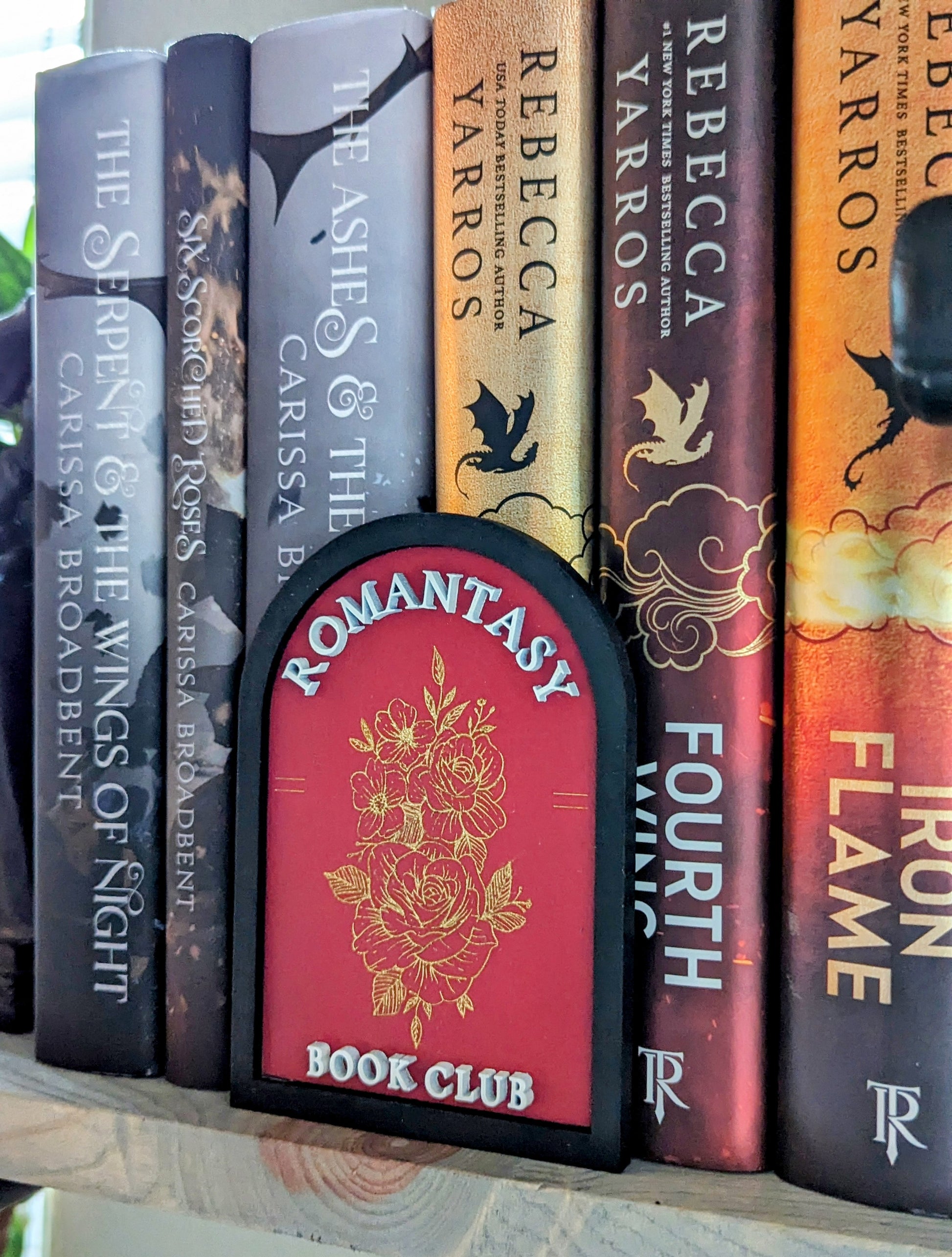 Romantasy Book Club | Wooden Bookshelf Sign - Quill & Cauldron
