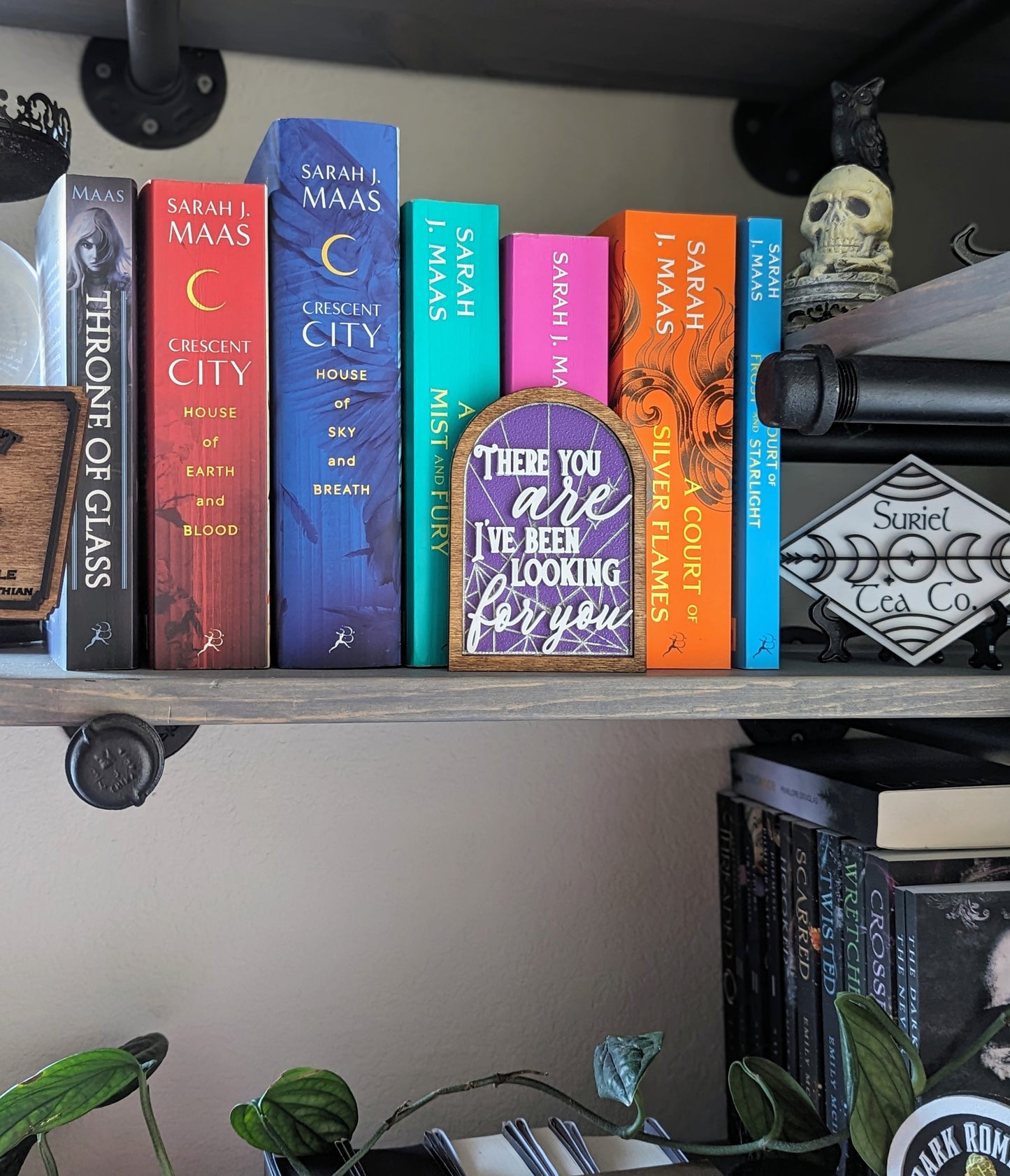 There you are I've been looking for you | Licensed ACOTAR bookshelf sign - Quill & Cauldron