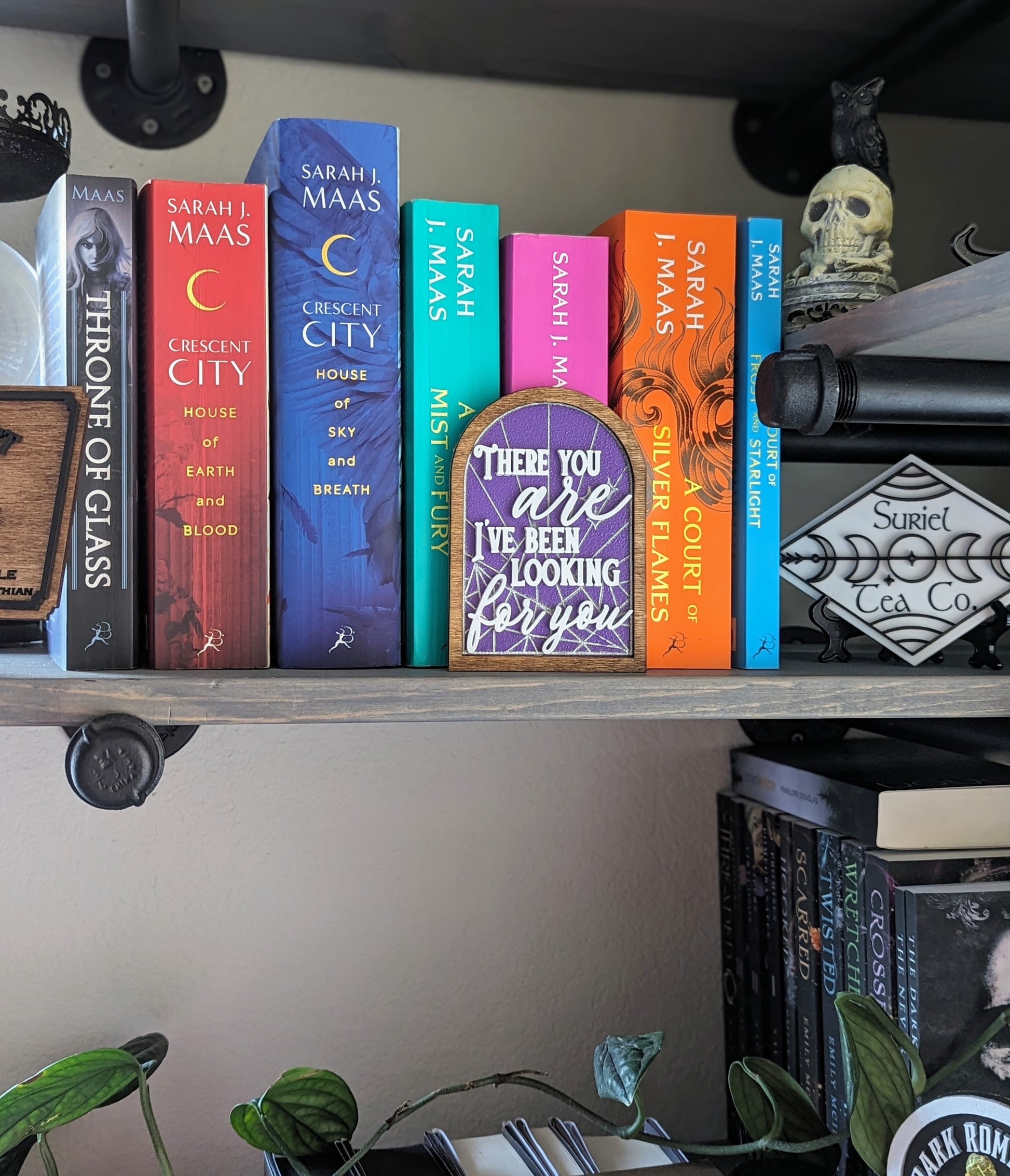 There you are I've been looking for you | Licensed ACOTAR bookshelf sign - Quill & Cauldron