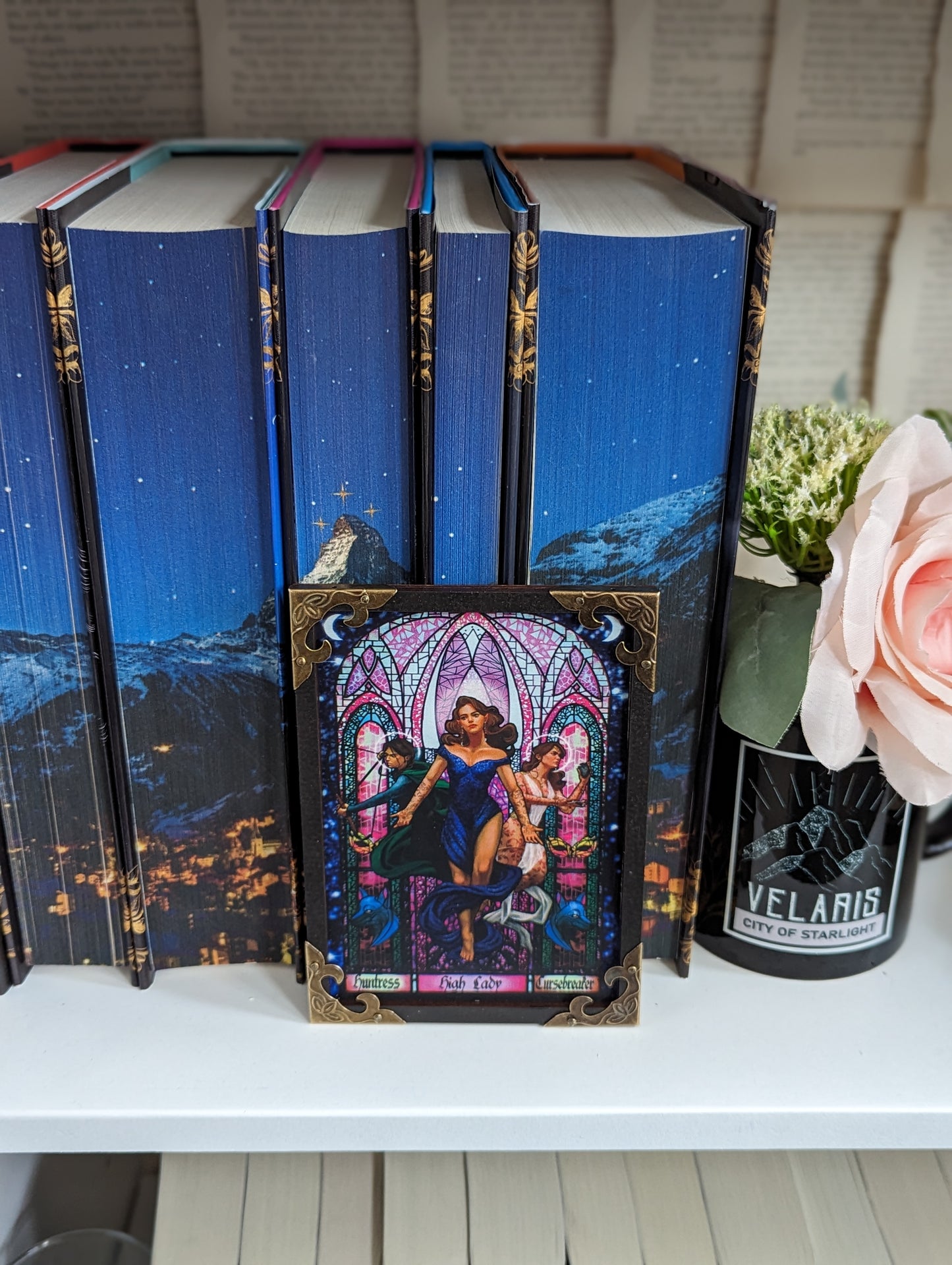 High Lady Huntress Cursebreaker | Licensed ACOTAR Illustrated Bookshelf Sign