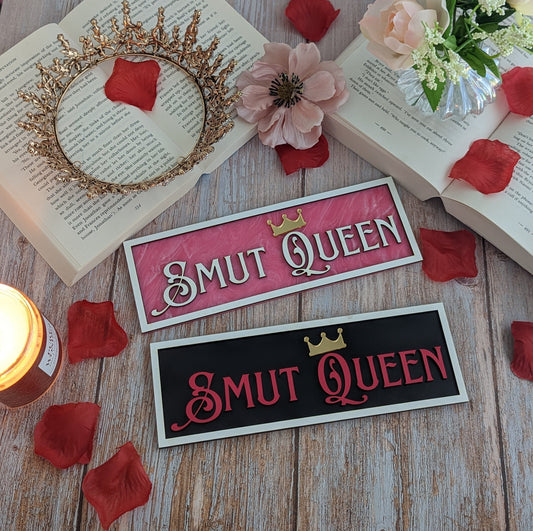 Smut Queen | Bookshelf Sign - Quill & Cauldron