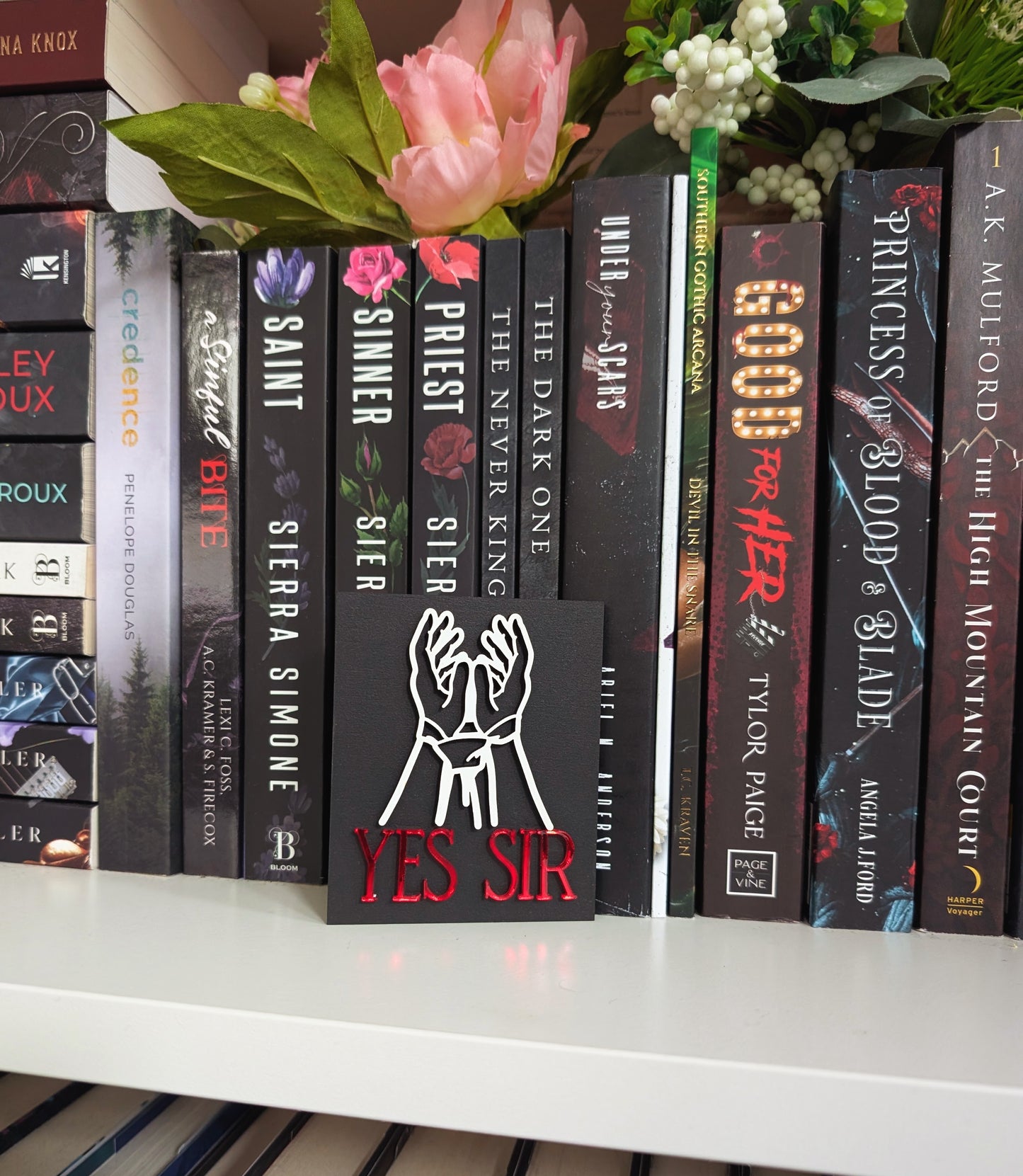 Yes Sir Bookshelf Sign