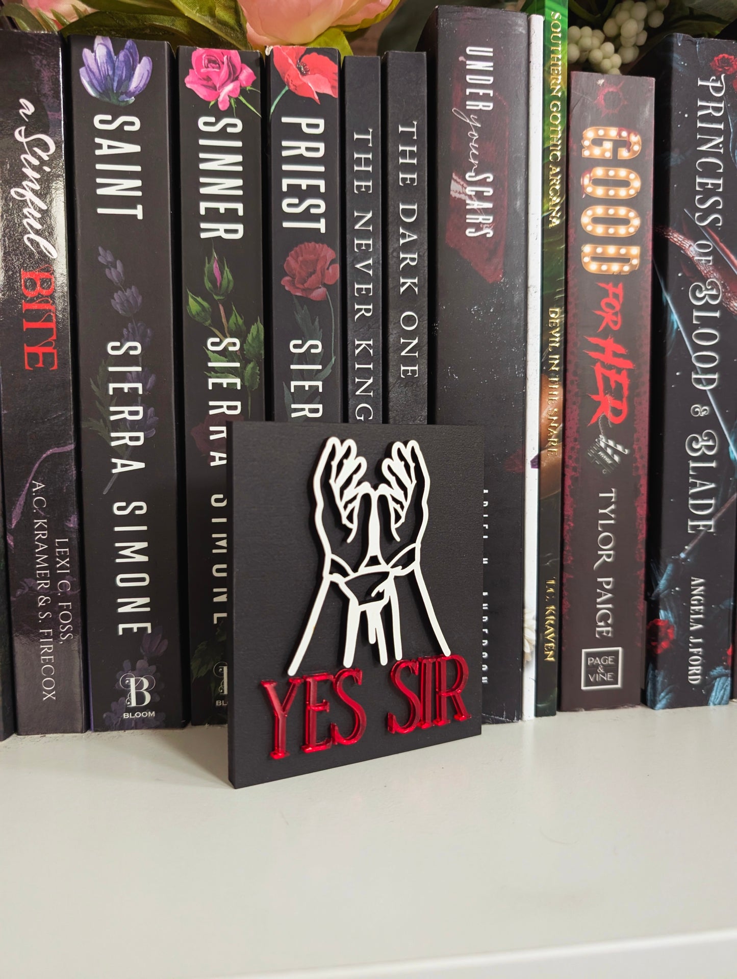Yes Sir Bookshelf Sign