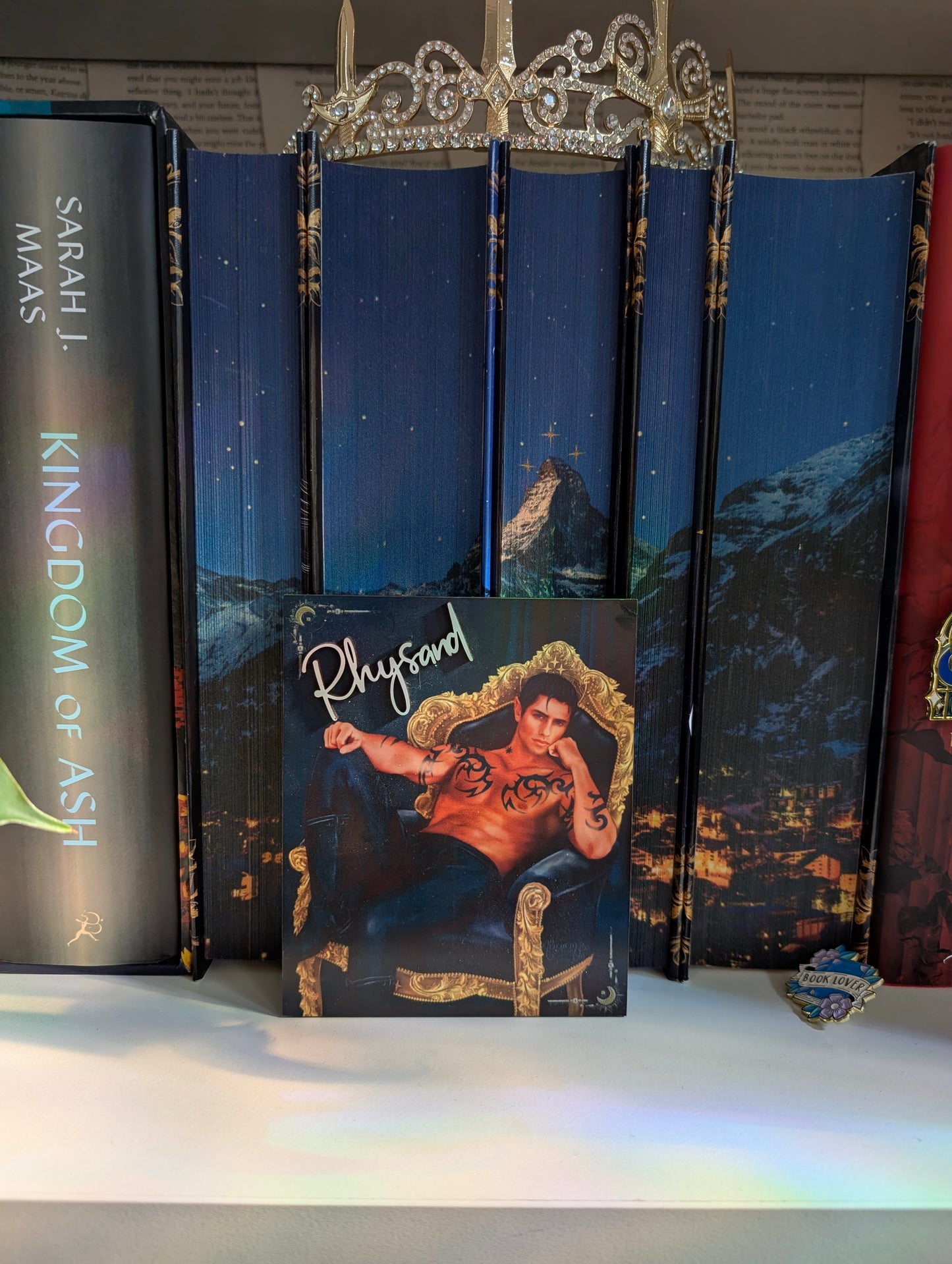 Rhysand Autograph | Licensed ACOTAR Bookshelf Sign