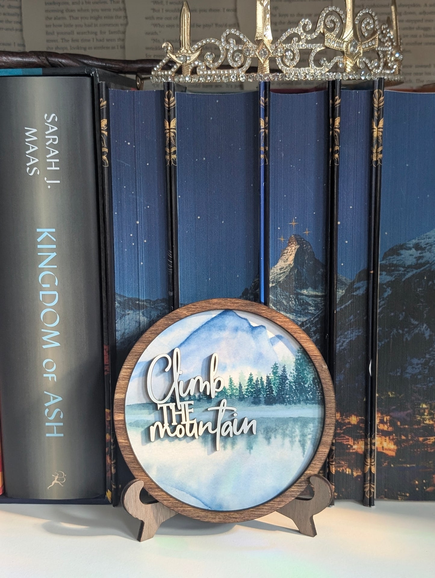 Climb the Mountain | Licensed ACOTAR Bookshelf Sign